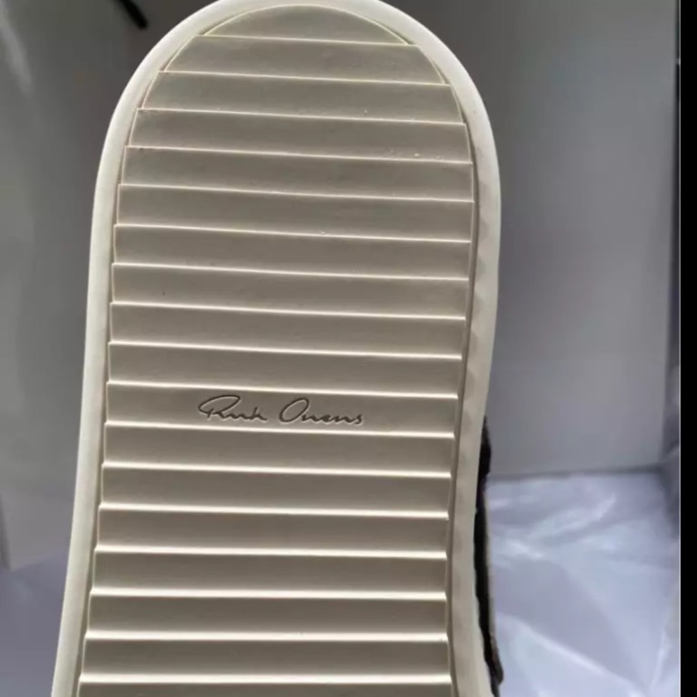 R.O MID-CALF SNEAKERS - Picture 2 of 4